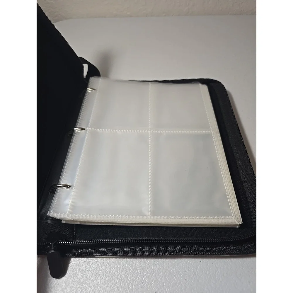 Zippered  Trading Card Binder